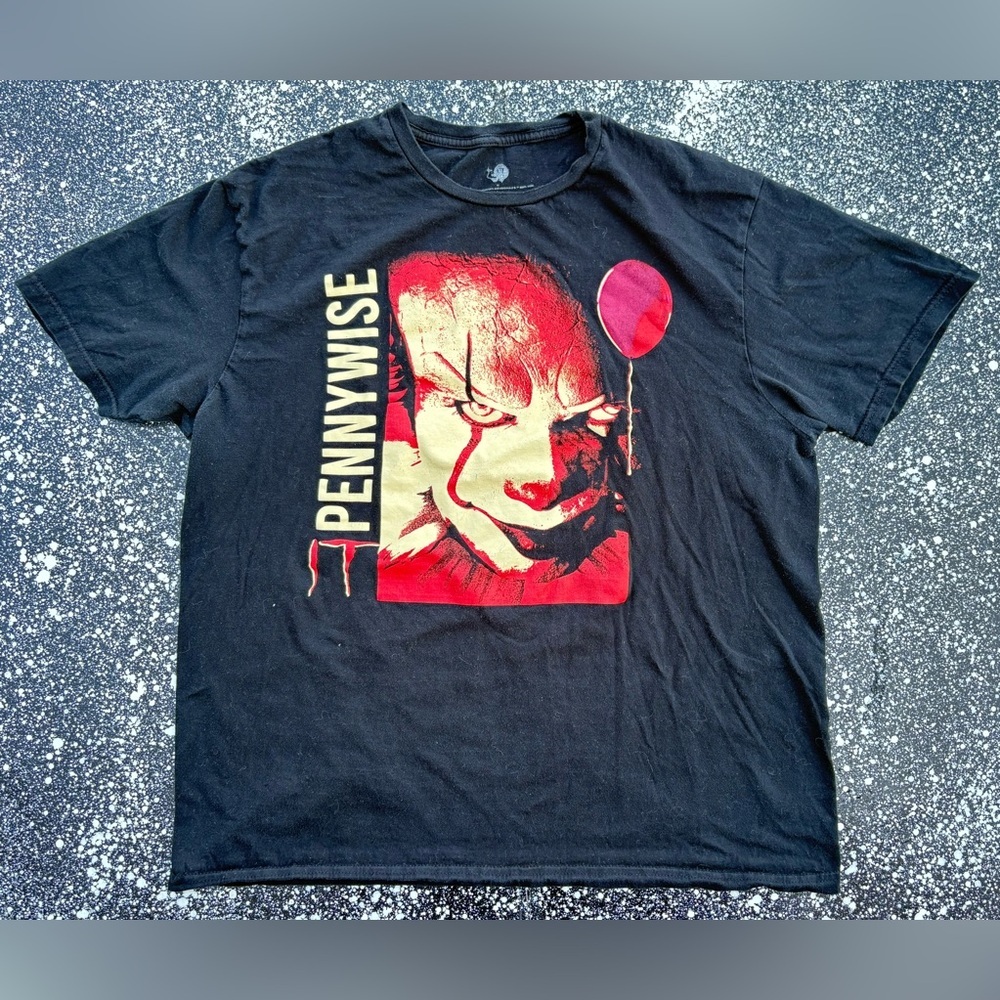 Pennywise The Clown (IT Horror Movie Classic) T-Shirt Sz Large Stephen King